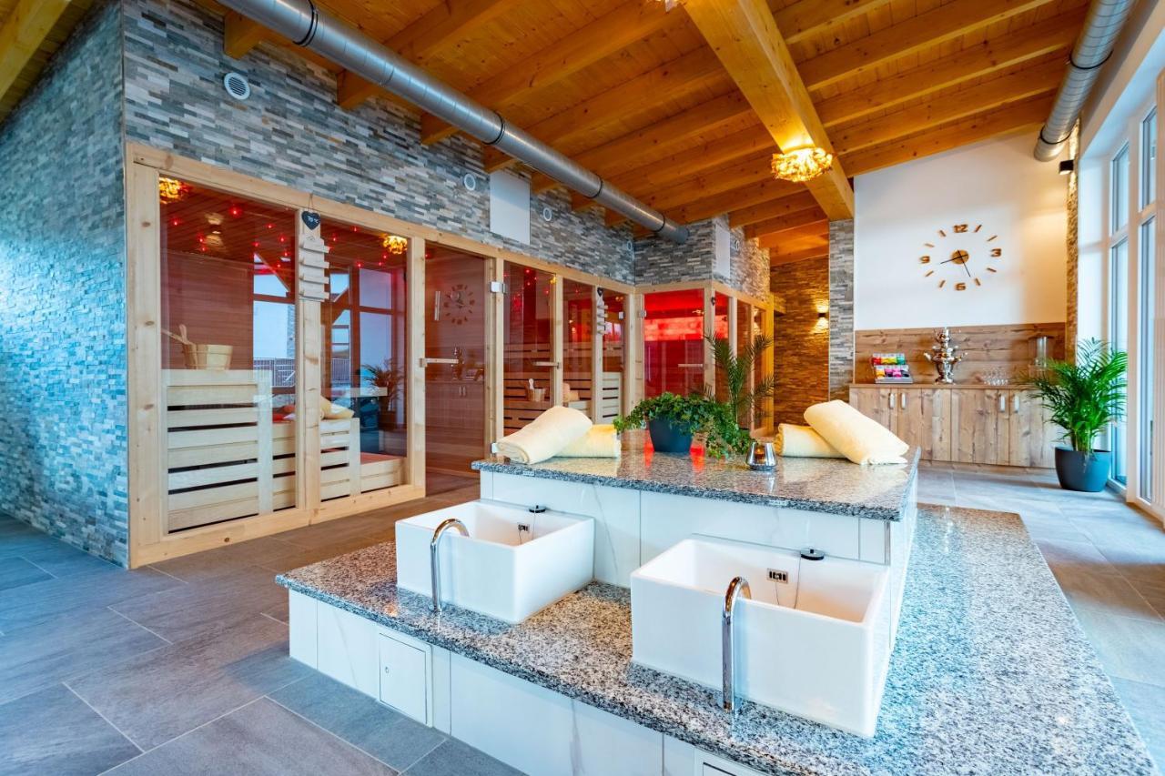 伦山住宅酒店 Dipperz 外观 照片